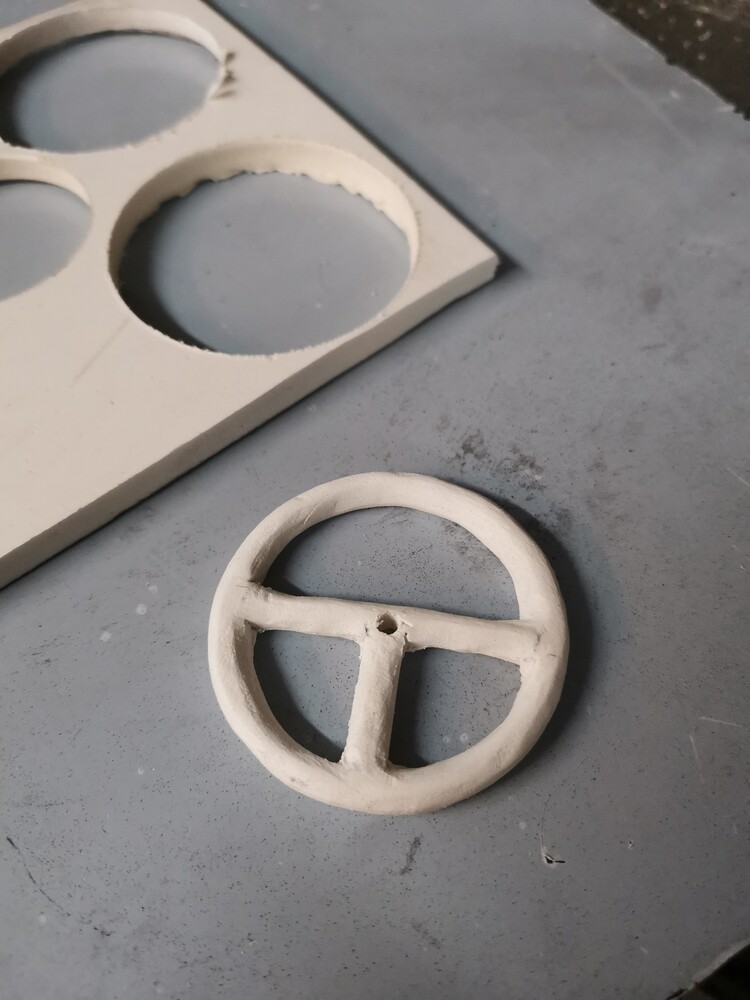 Ratti sorvattiin 5mm Forexista