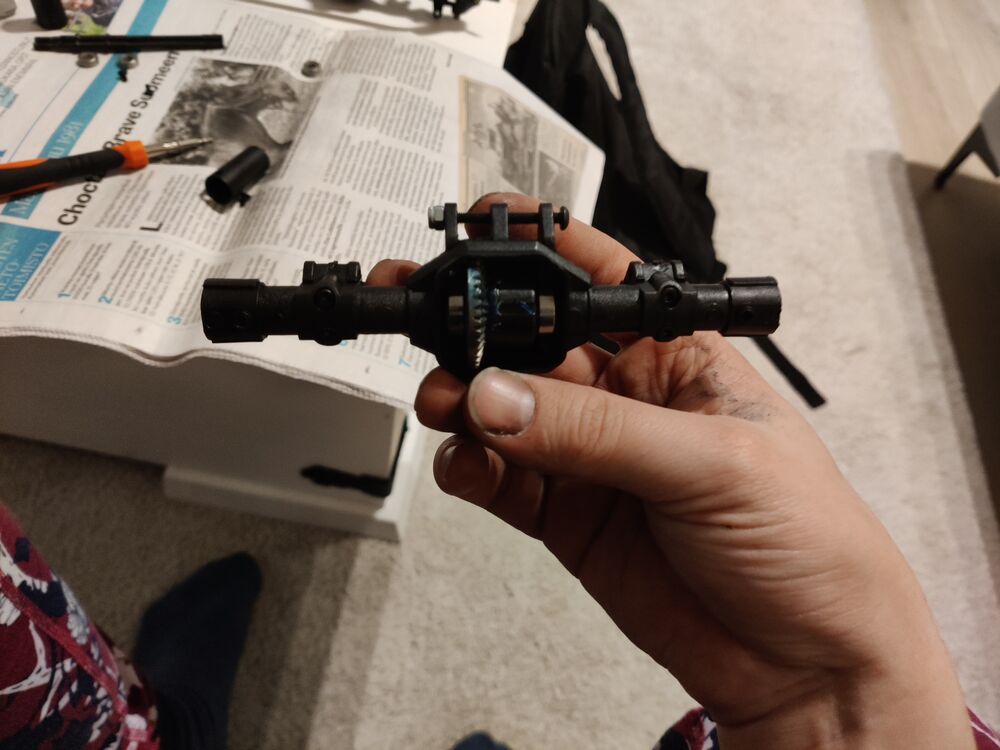 Ei paljon Kiinan serkkujen jäljiltä rasvaa näy..