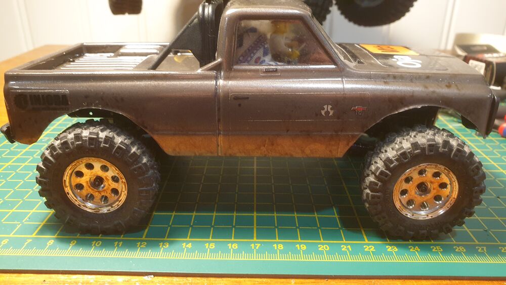 Wheelbase n. 143mm