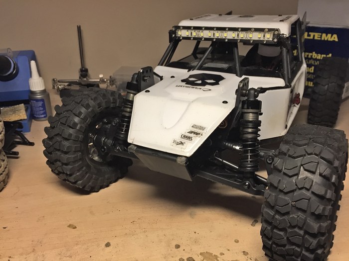 team_c_front_shocks.jpg