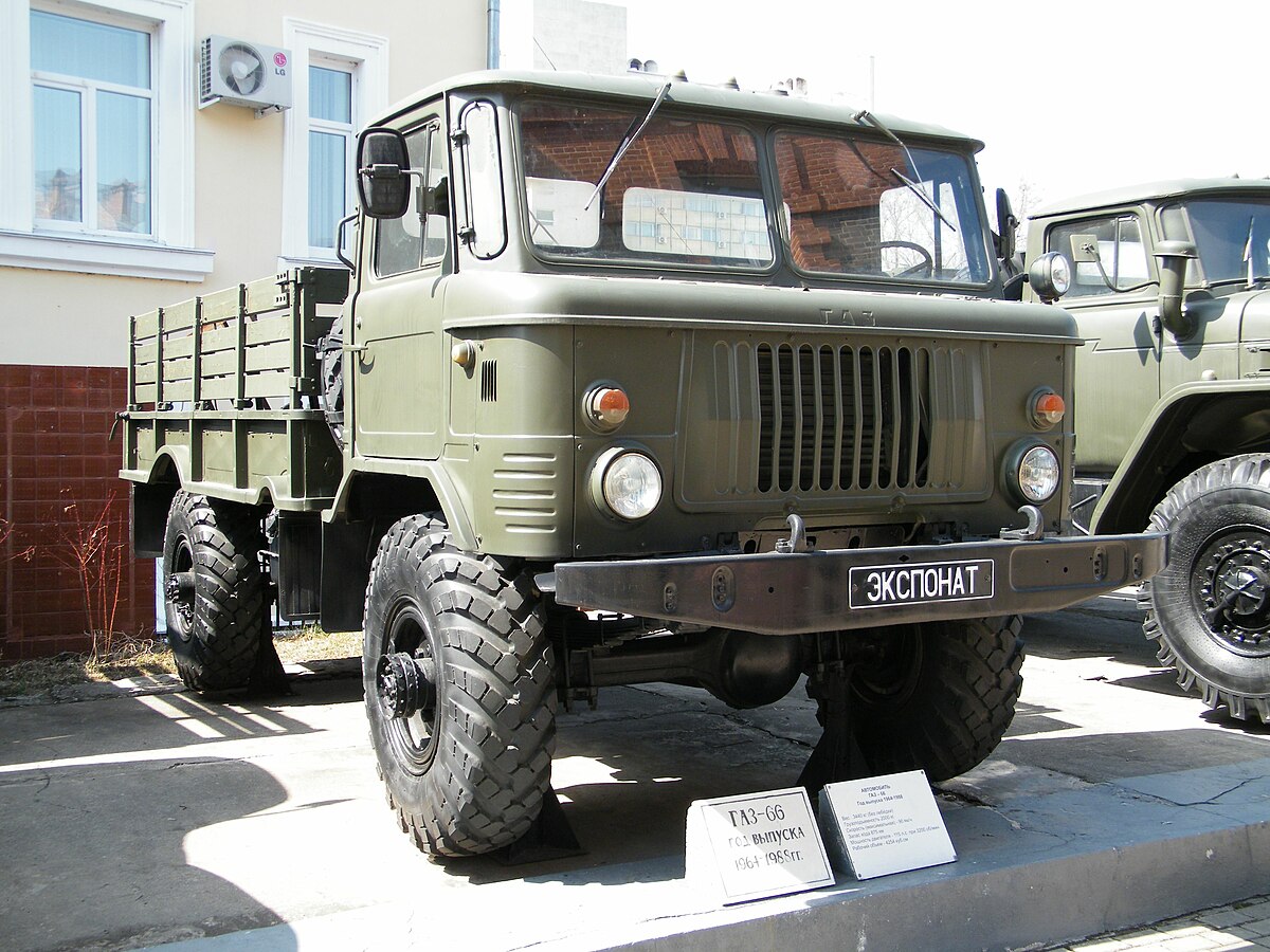 ГАЗ-66_в_Хабаровске.JPG