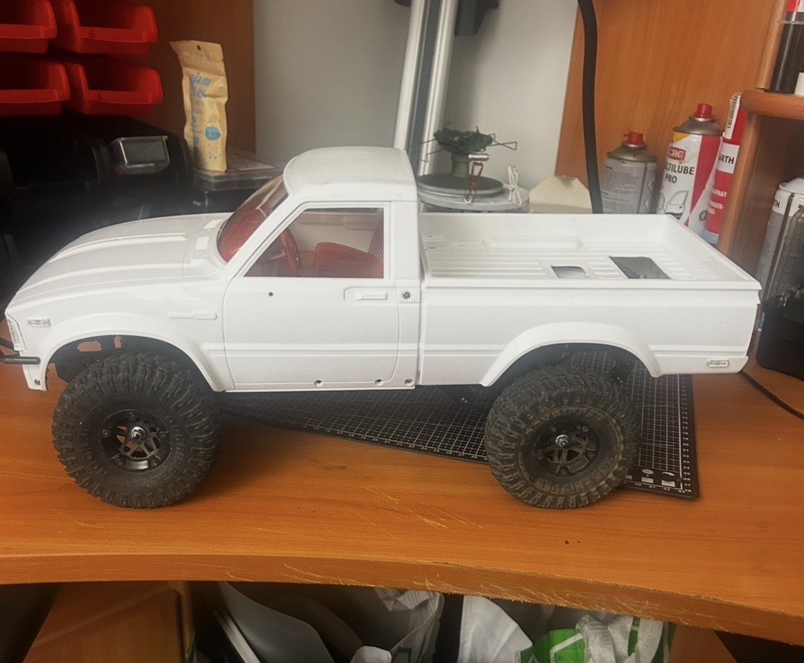 Scx10.2 2-vaihteisella laatikolla ja lehtijousilla