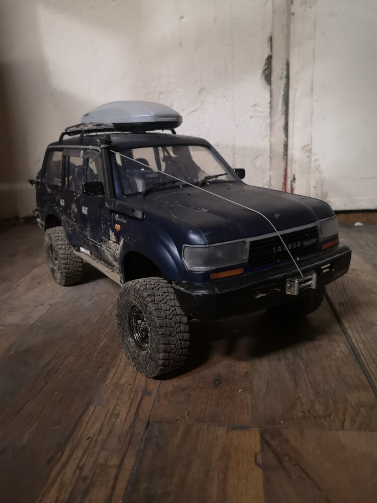 Axial SCX10ii LC80 HDJ HW AXE 2700kv