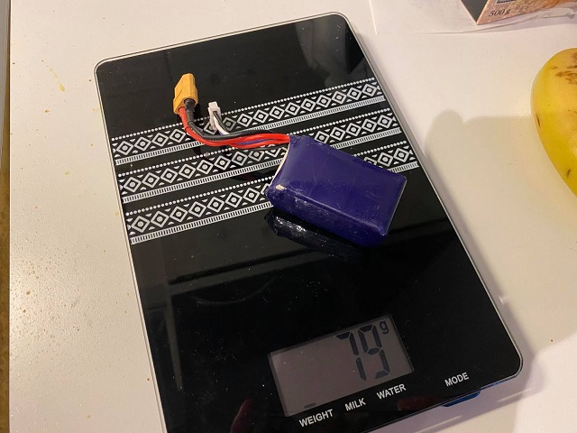 79g tilalle, 3S 850mAh
